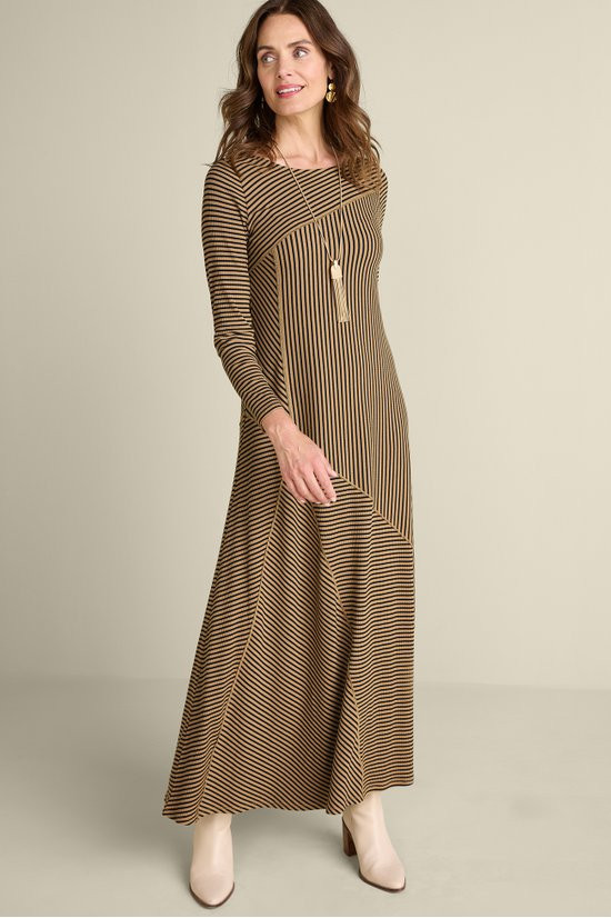 2cl68__brown-black-stripe_0__64732.1764100371