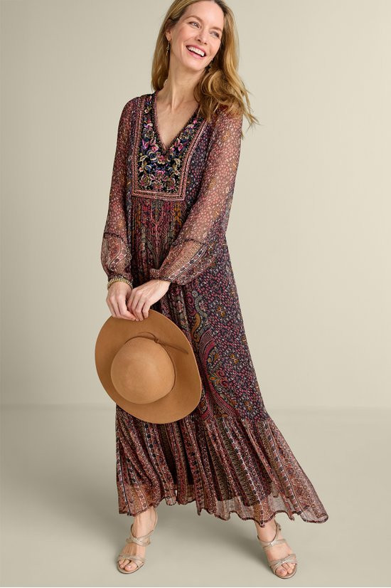 2gn15__tuscan-medallion_0__12020.1758828342